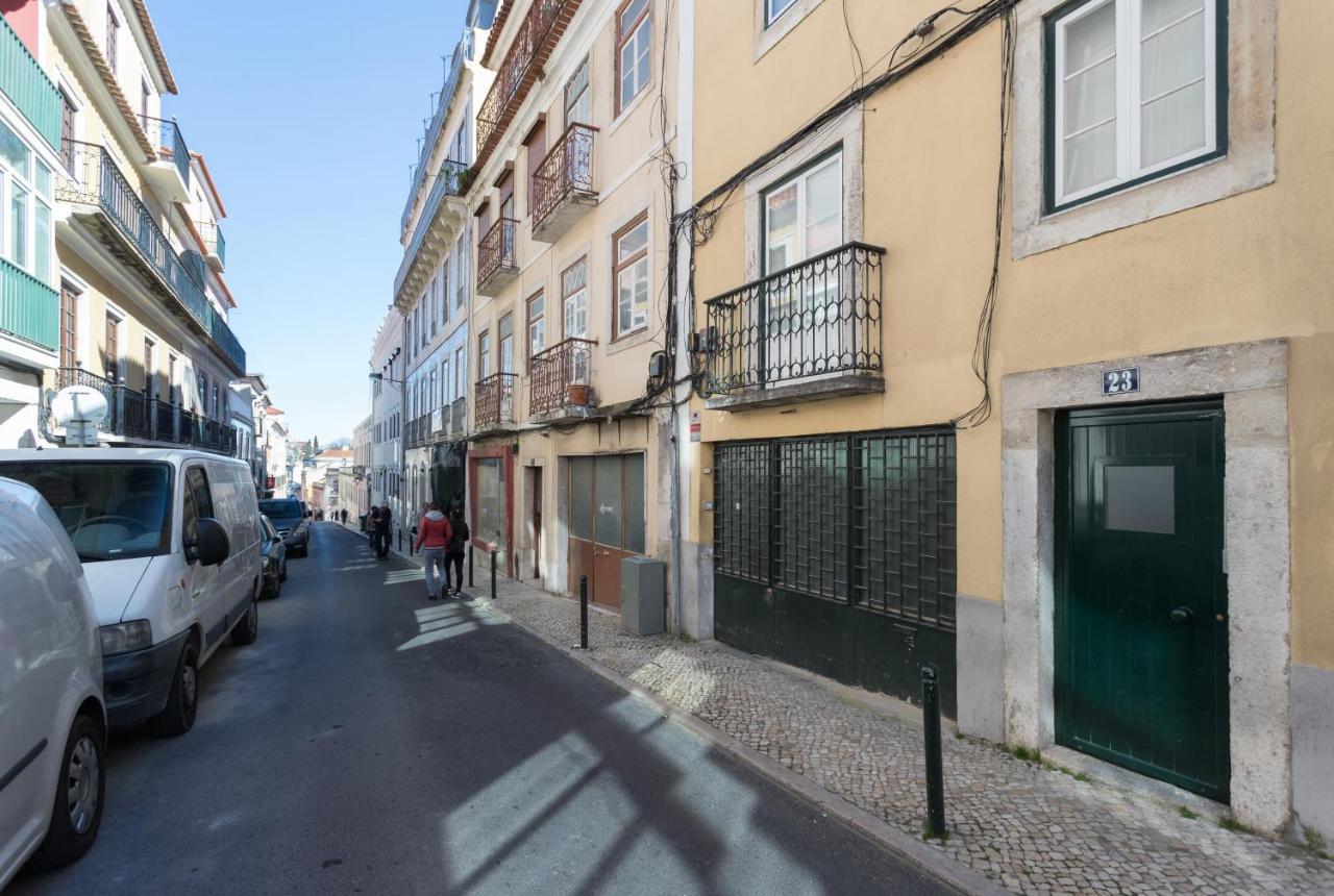 Appartamento Rato Cozy 3Br W/Balcony - By Lu Holidays Lisbona Esterno foto